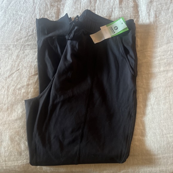 Mono B Jogger Sweatpants Womens Size S Black Ribbed Pockets Stretch - Picture 6 of 9